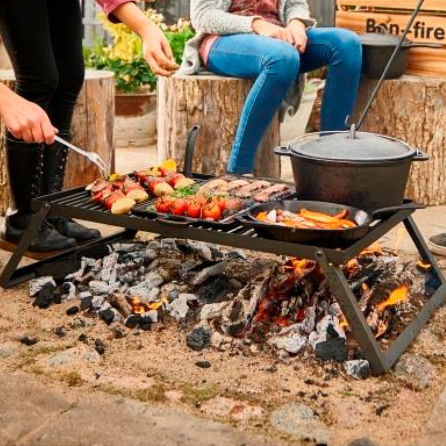 BON-FIRE | DUTCH OVEN MET POOTJES | GIETIJZER | 7,6L